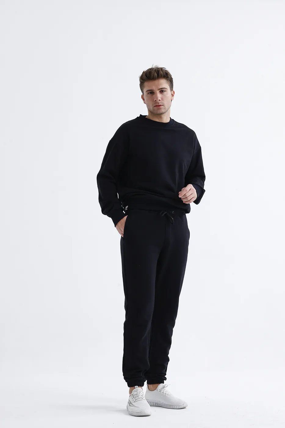 Black tracksuit set manufacturer Turkey